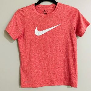 Nike Kids Dri-Fit T-Shirt size M.